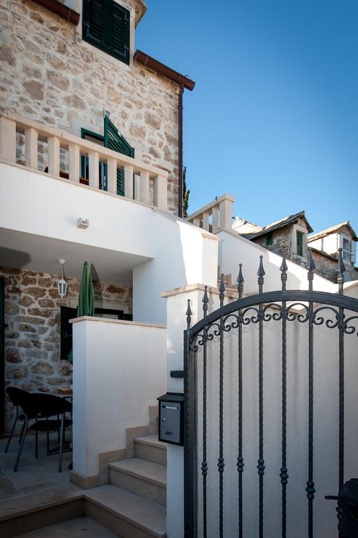 Holiday Home Amela Bol Quarto foto